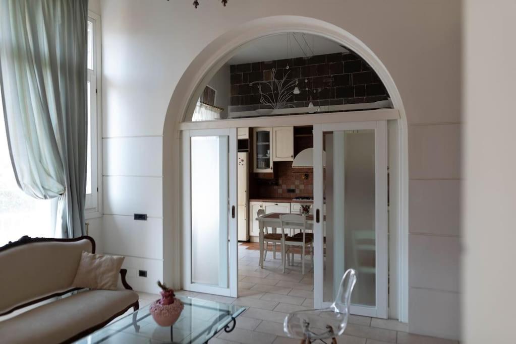 Ercole Luxury Flat Apartman Sessa Aurunca Kültér fotó