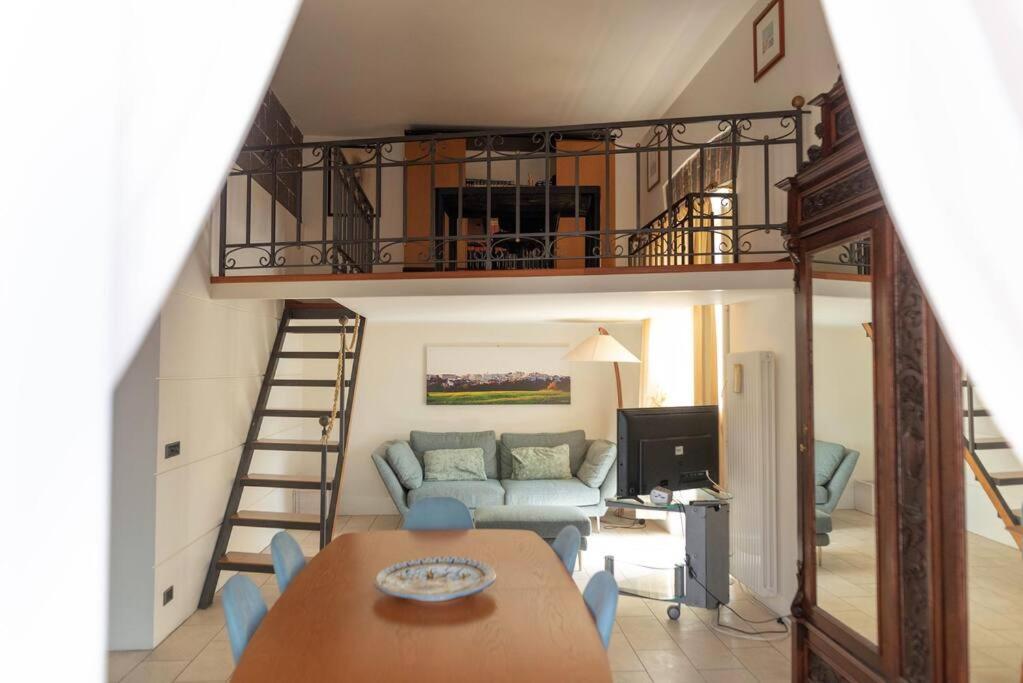 Ercole Luxury Flat Apartman Sessa Aurunca Kültér fotó